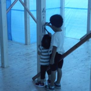 2人仲良くﾊﾟﾊﾟの顔！
