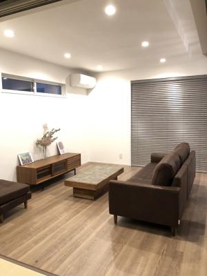 MODELHOUSE、いや、ｼｮｰﾙｰﾑのようです！