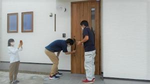 さすが親子、同じように撮影。<br>時々ｳﾀｶ。